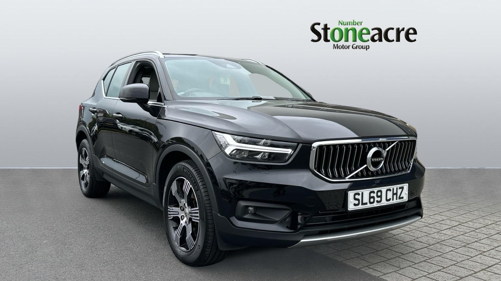 Volvo XC40 Image 1