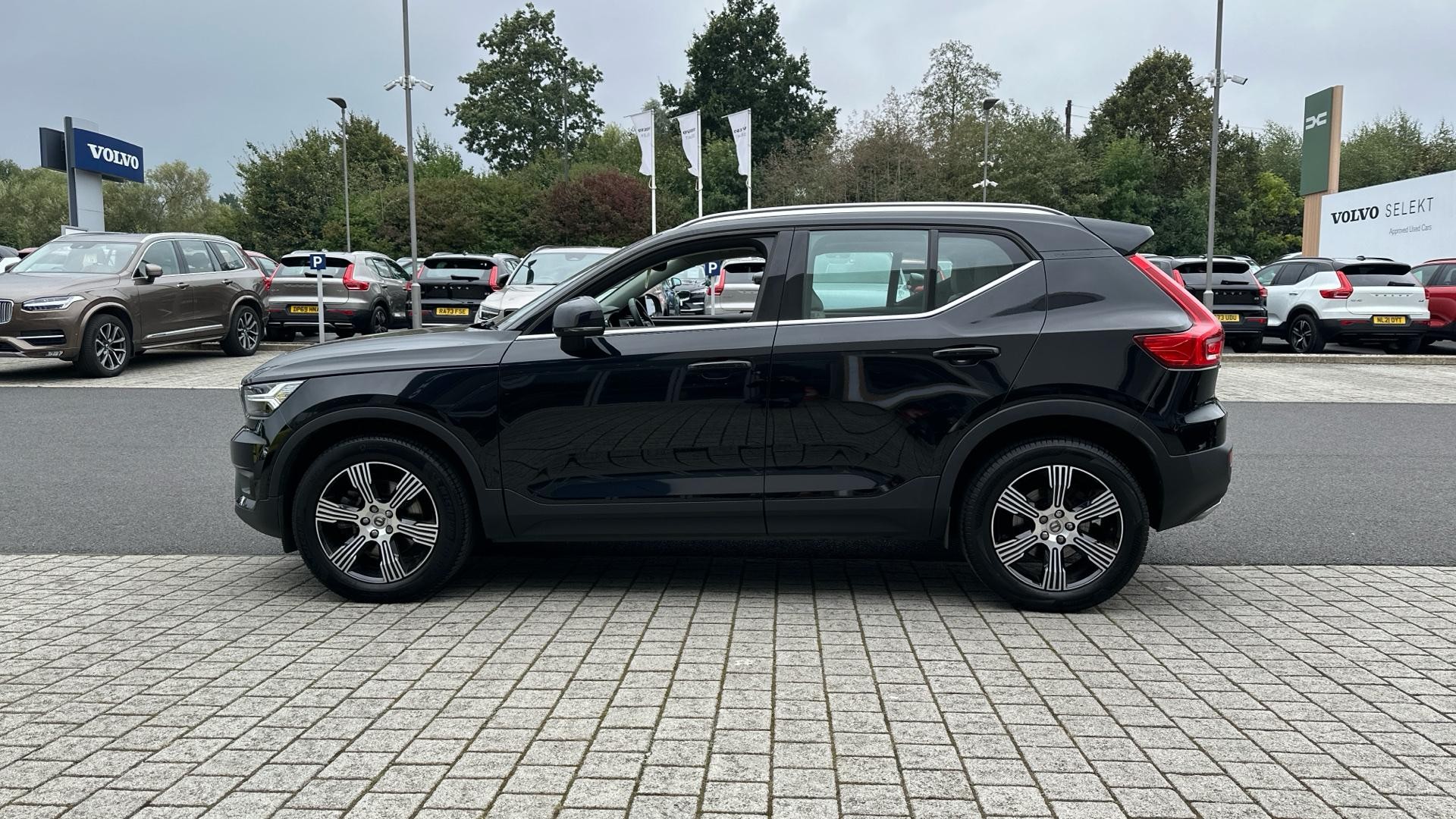 Volvo XC40 Image 8