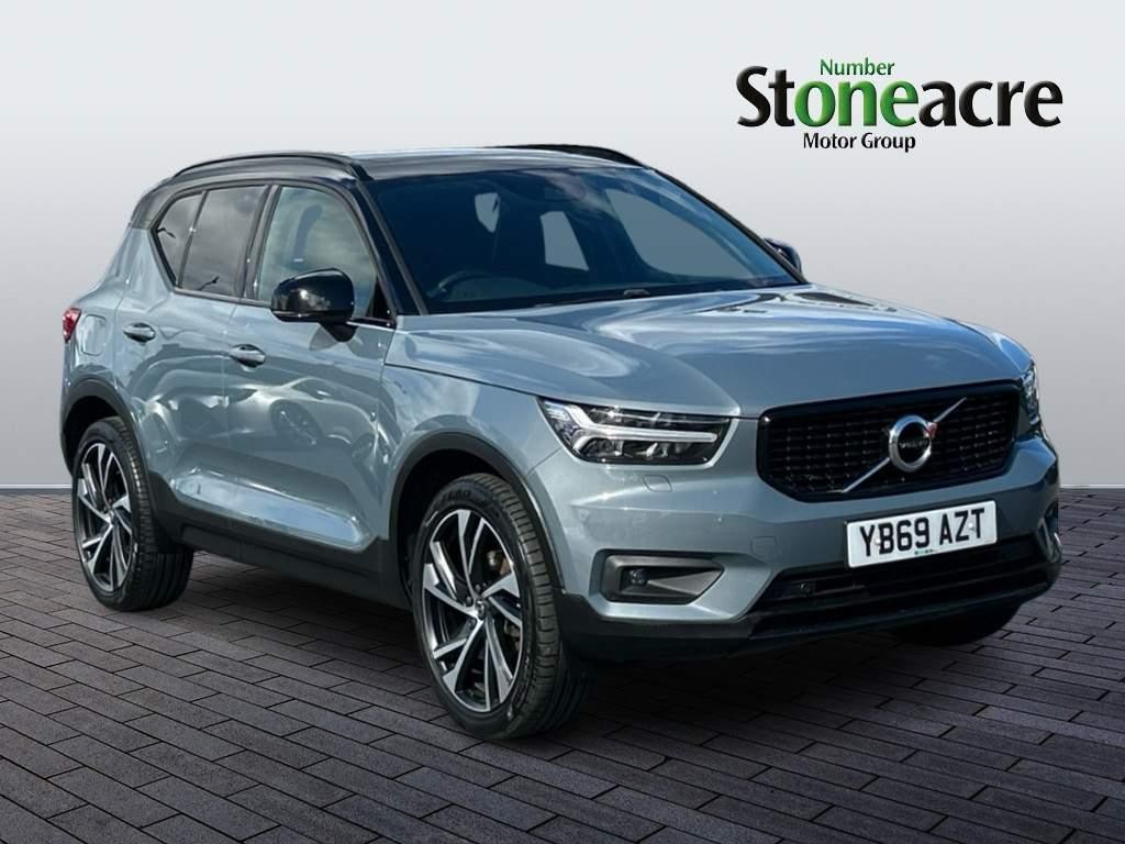 Volvo XC40 Image 1