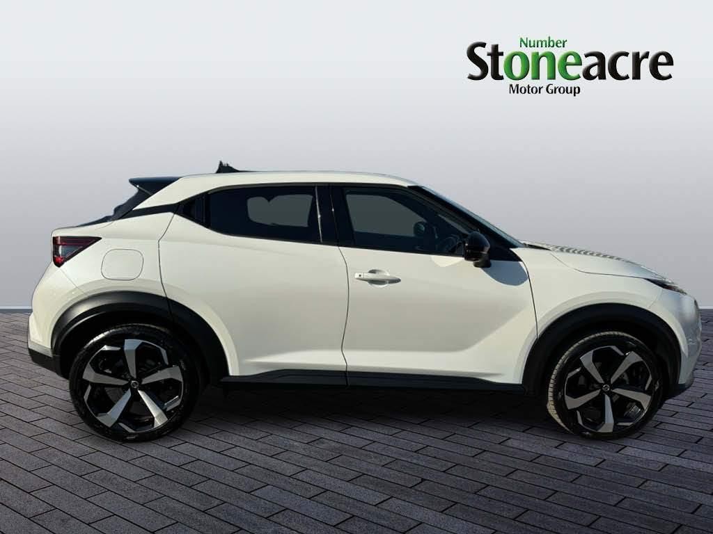 Nissan Juke Image 2