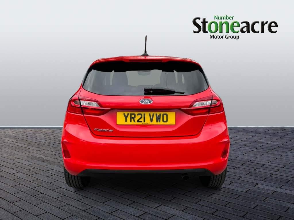 Ford Fiesta Image 4