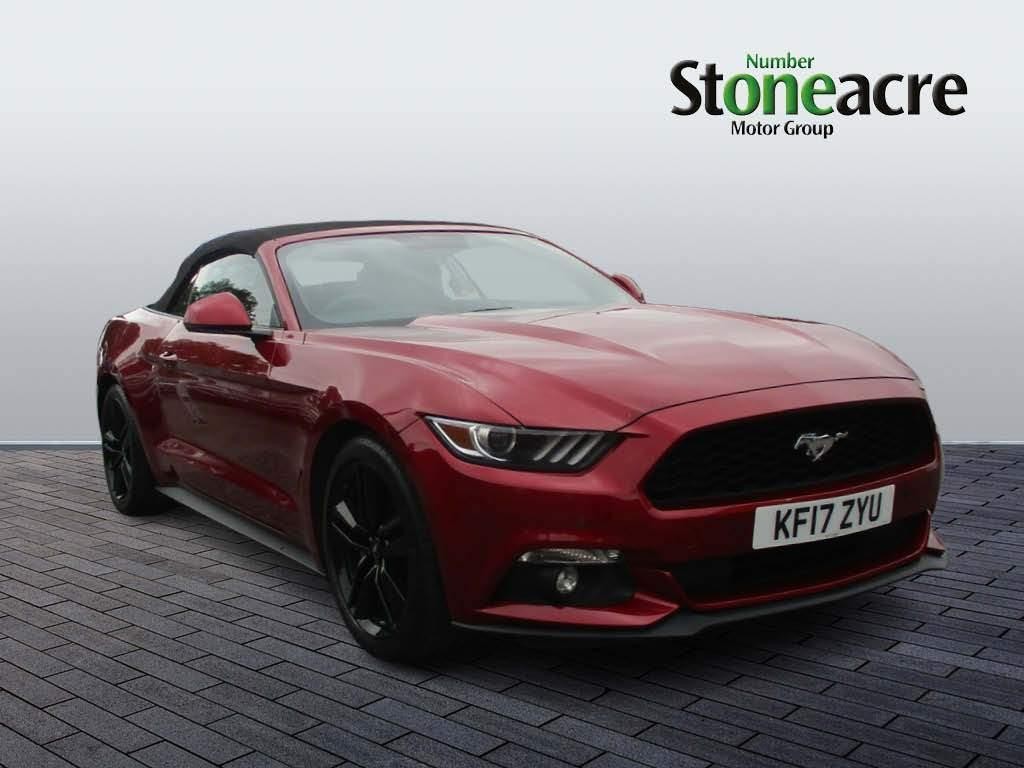 Ford Mustang Convertible Image 1