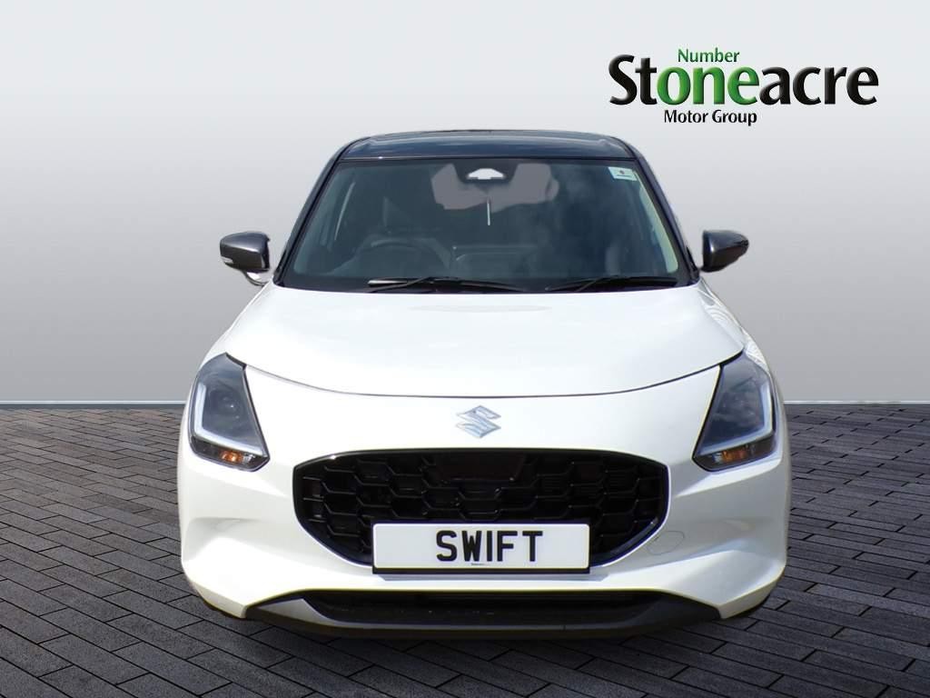 Suzuki Swift Image 8