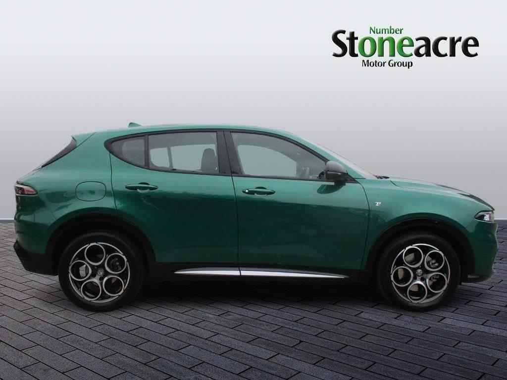 Alfa Romeo Tonale Image 2