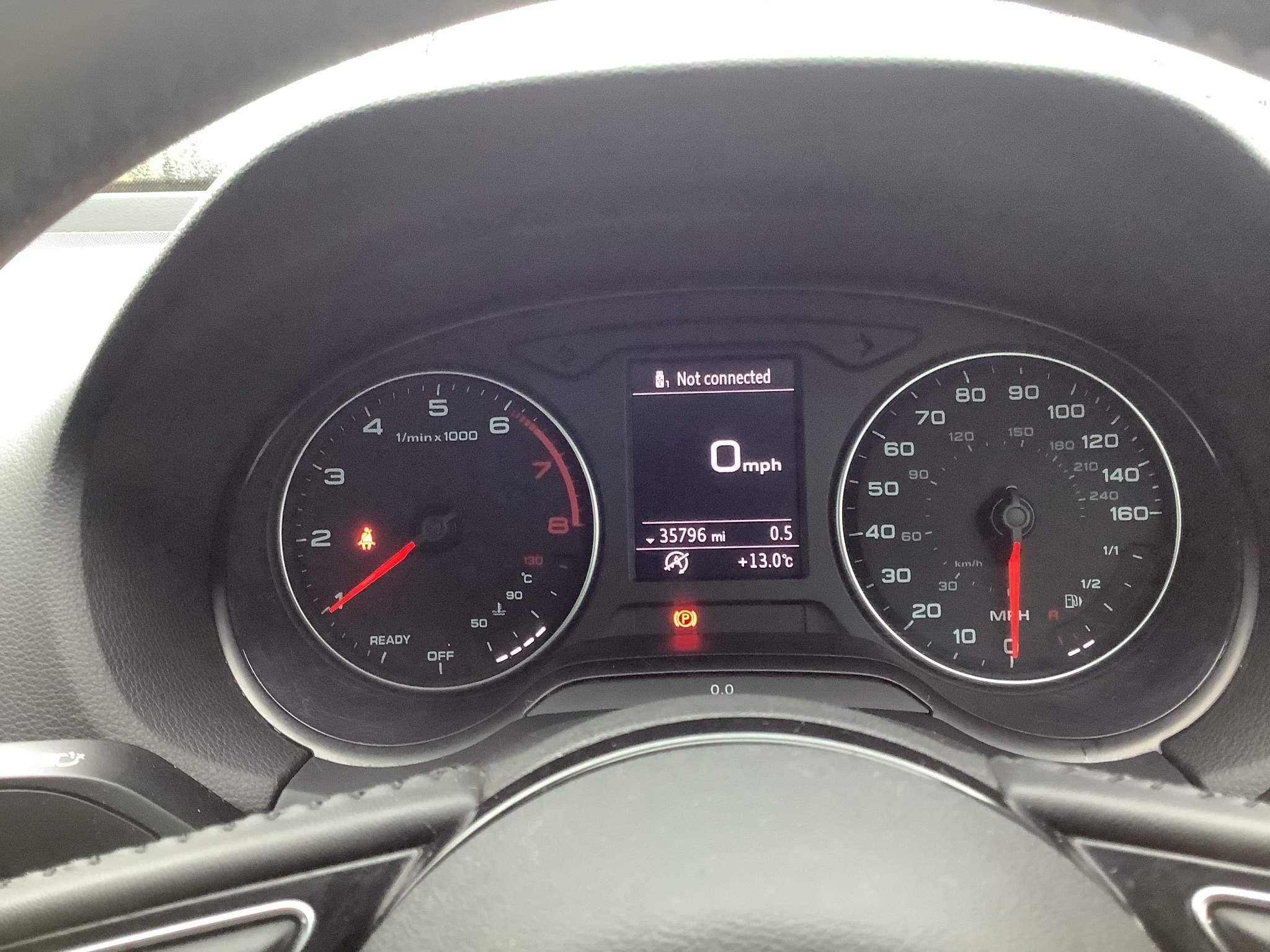 Audi Q2 Image 32