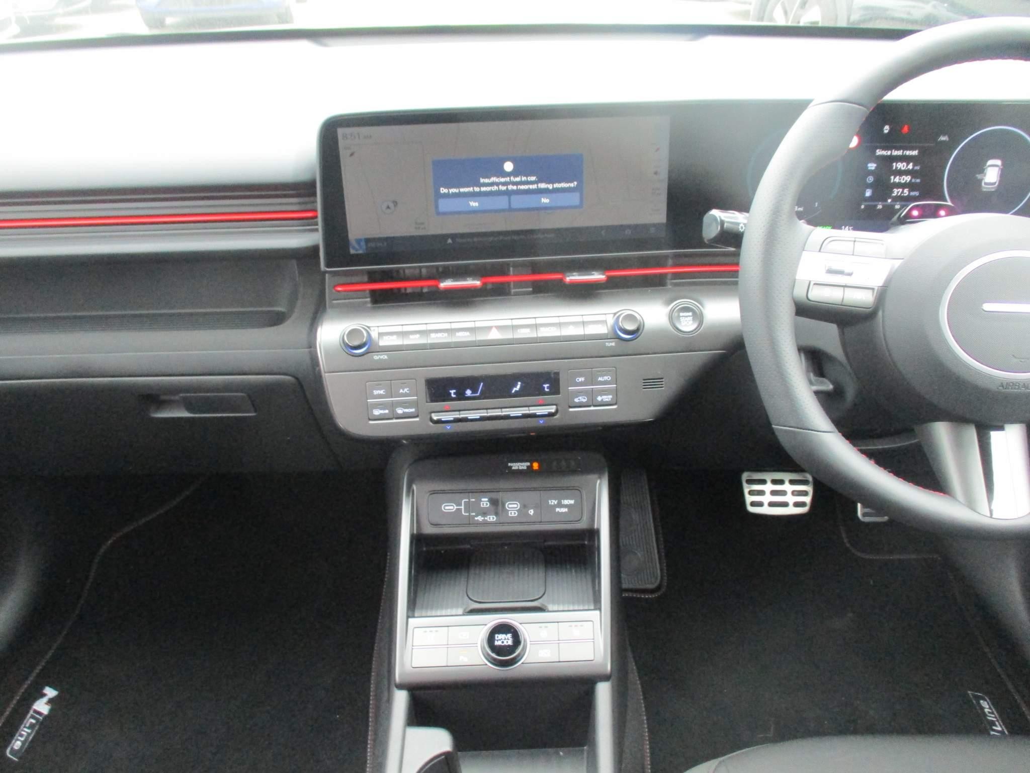 Hyundai KONA Image 16