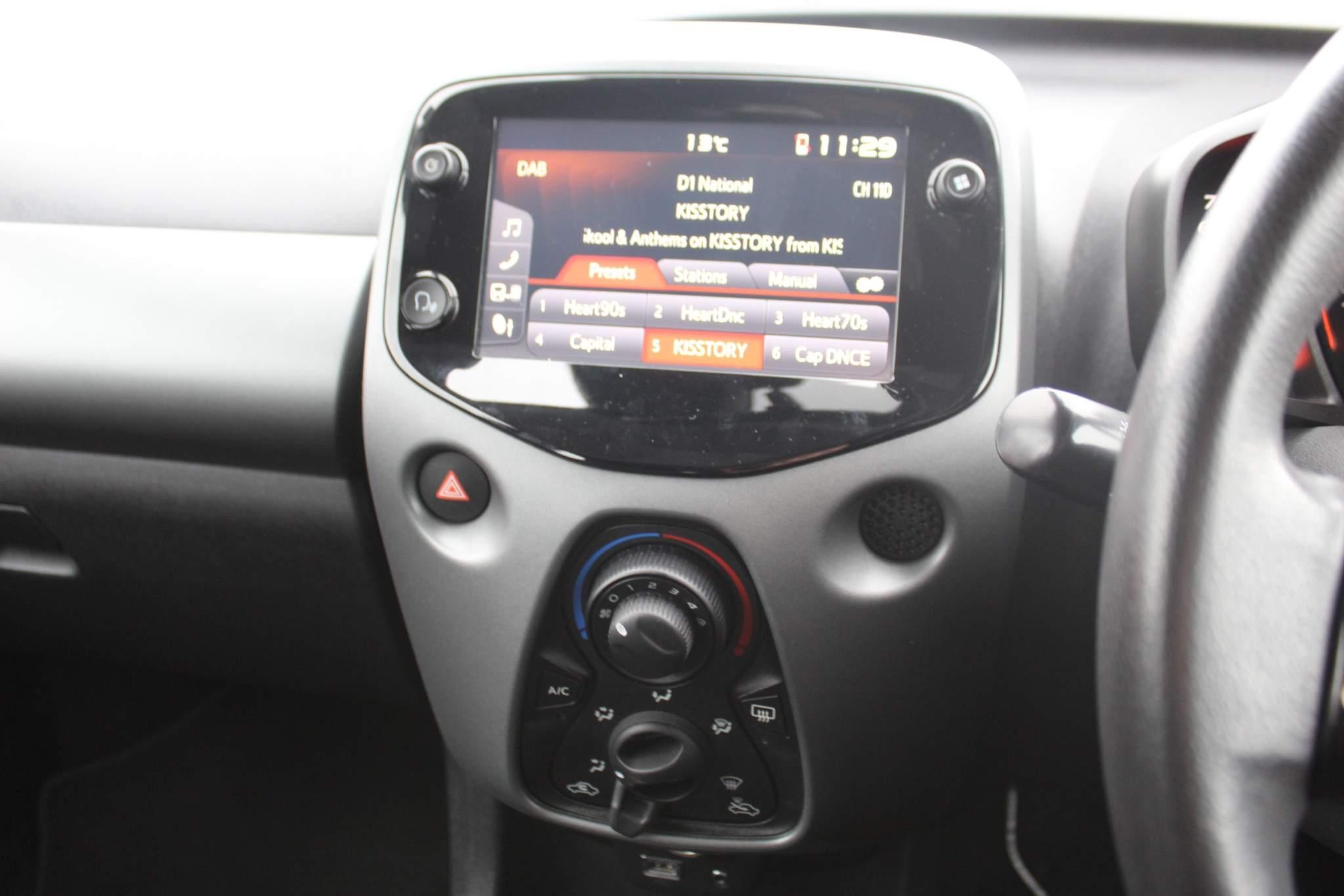 Toyota Aygo Image 17