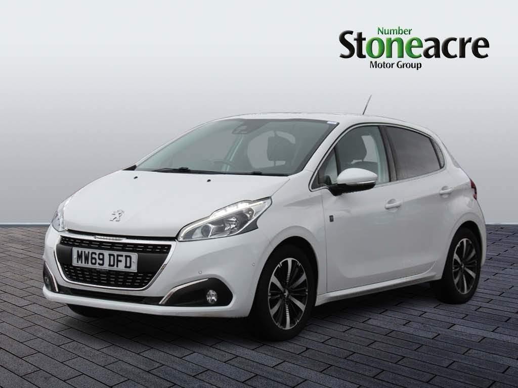 Peugeot 208 Image 7