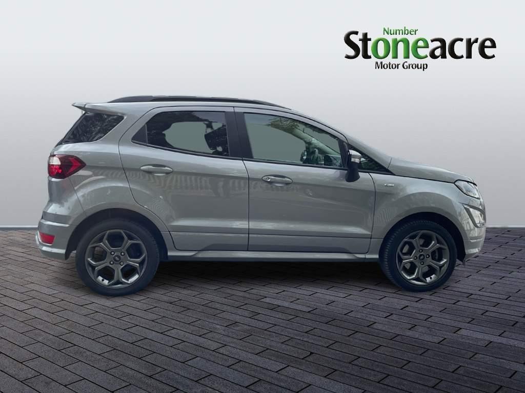 Ford EcoSport Image 2