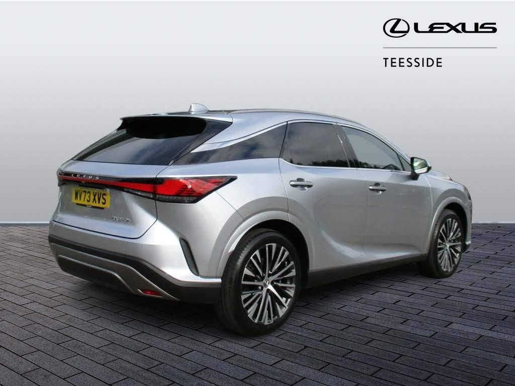 Lexus RX Self-Charging Hybrid Image 5