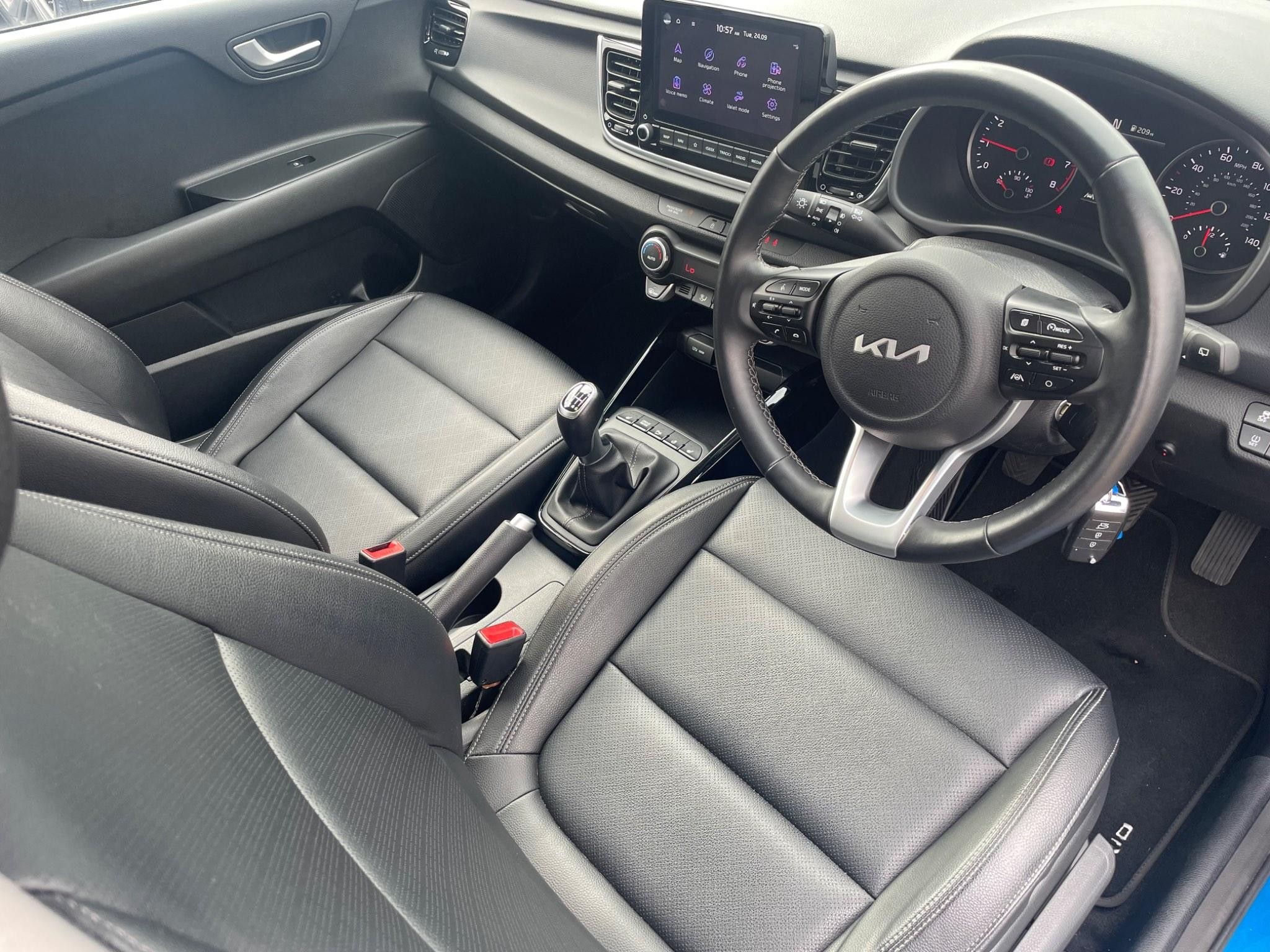 Kia Rio Image 9