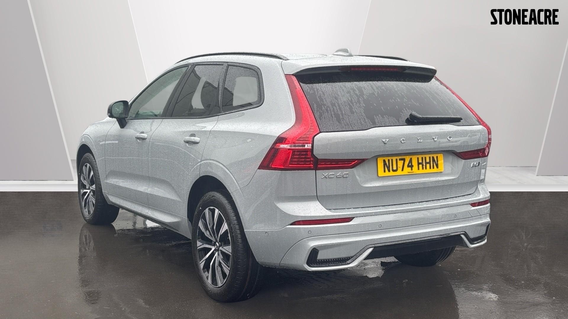 Volvo XC60 Image 2