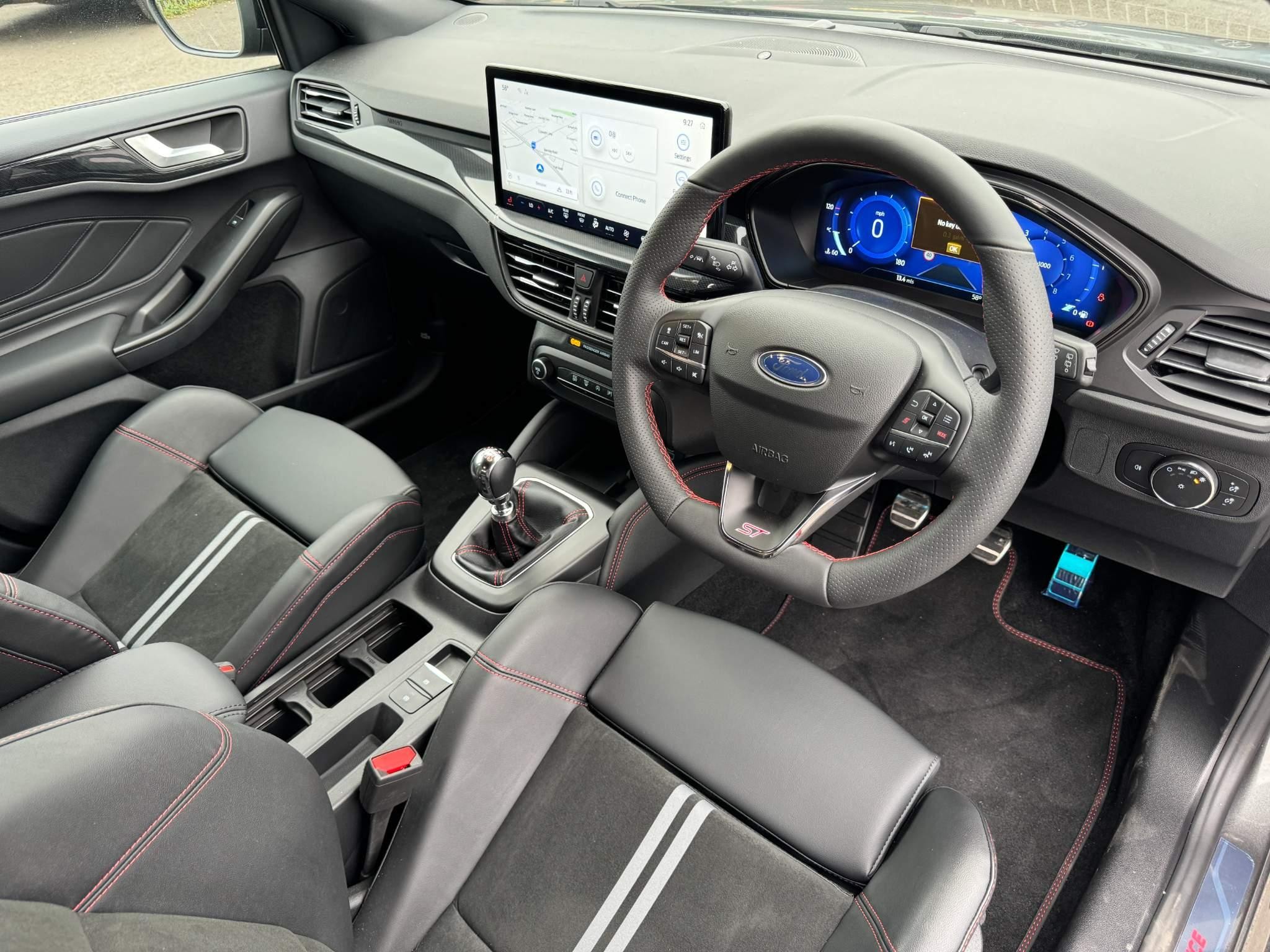 Ford Focus Image 36