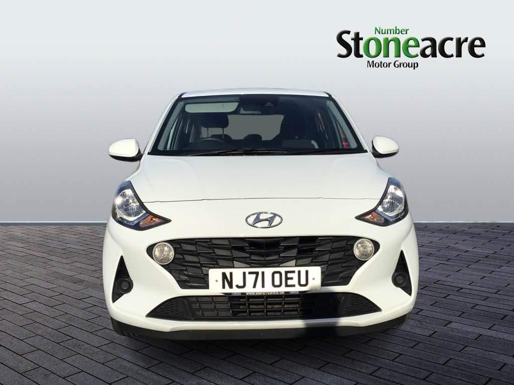 Hyundai i10 Image 8