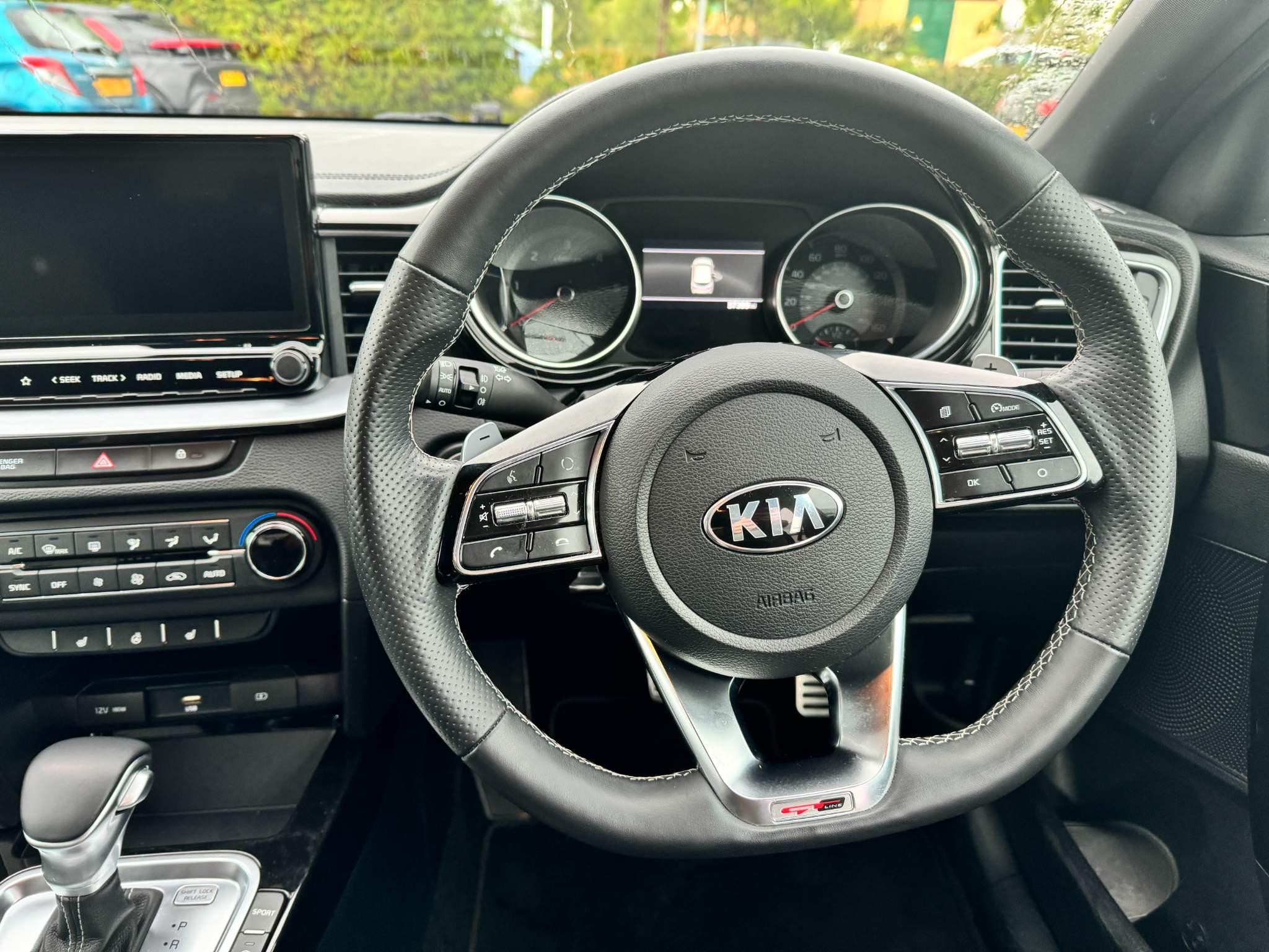 Kia Ceed Image 17