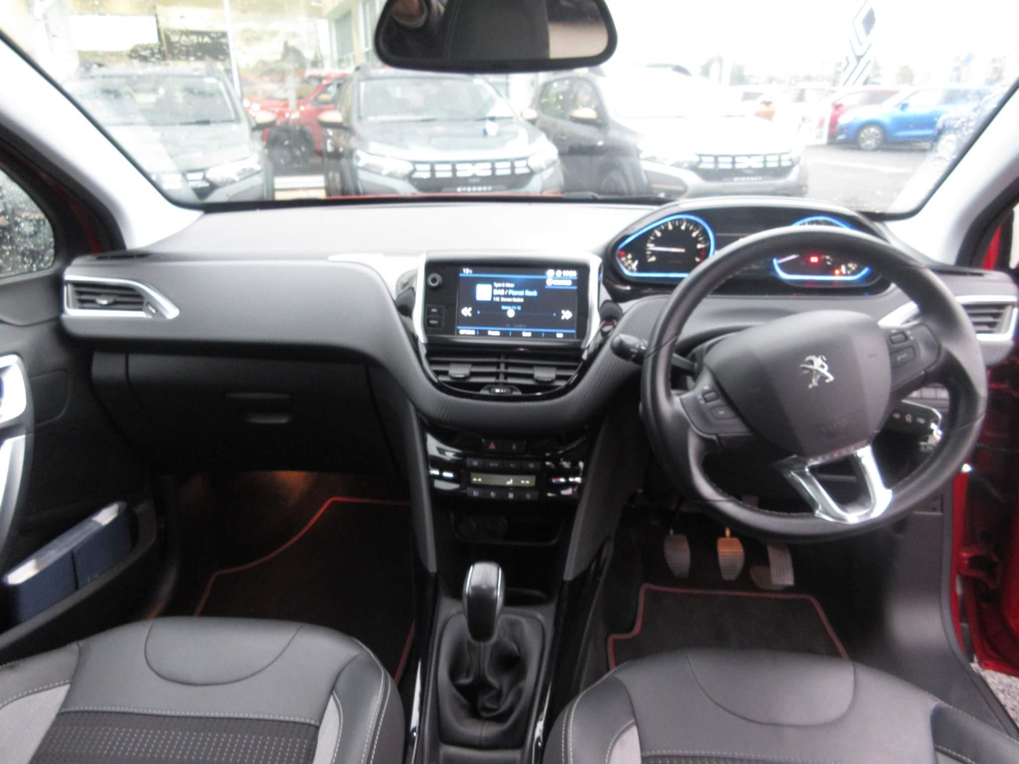 Peugeot 2008 Image 15