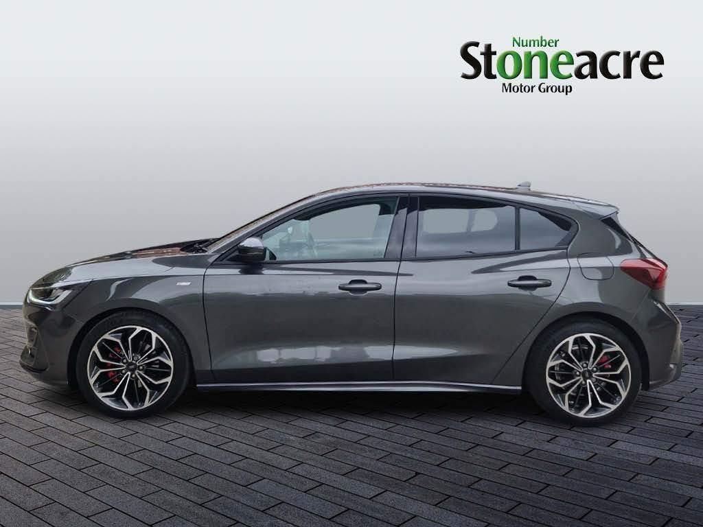 Ford Focus Image 6