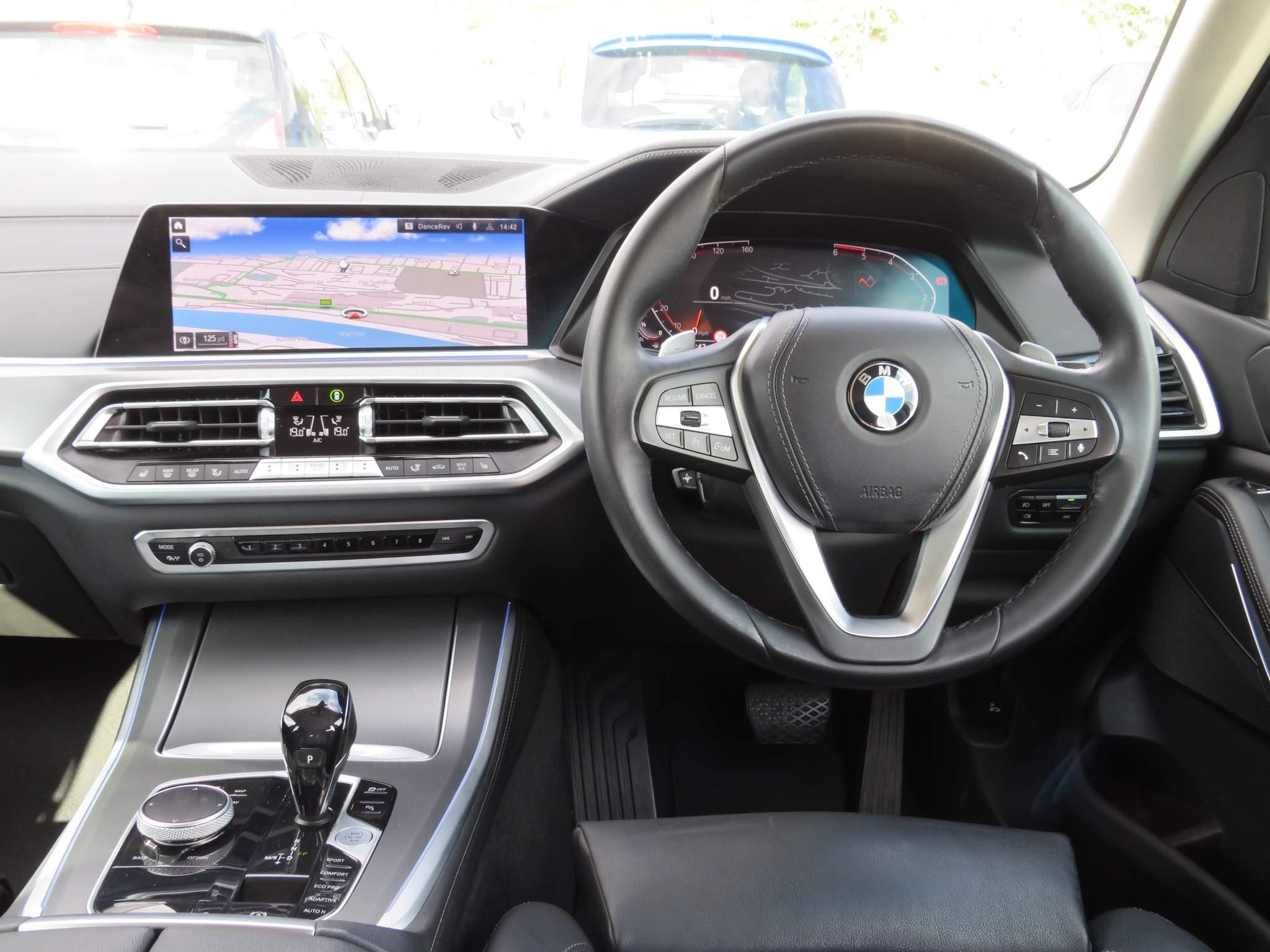 BMW X5 Image 14