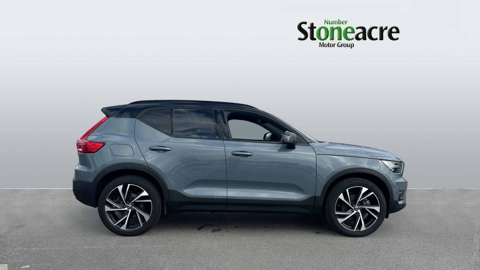 Volvo XC40 Image 3