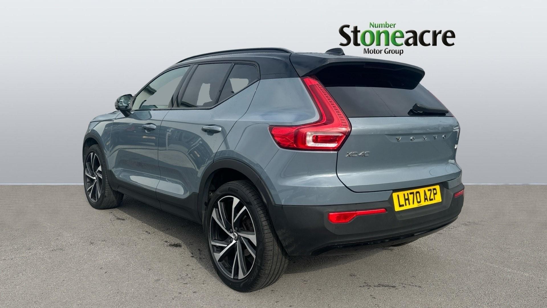 Volvo XC40 Image 2