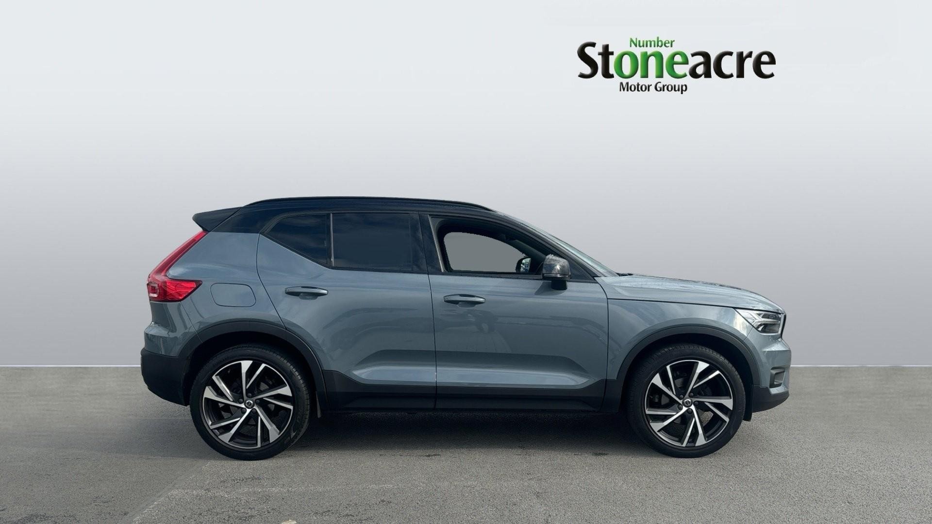 Volvo XC40 Image 3