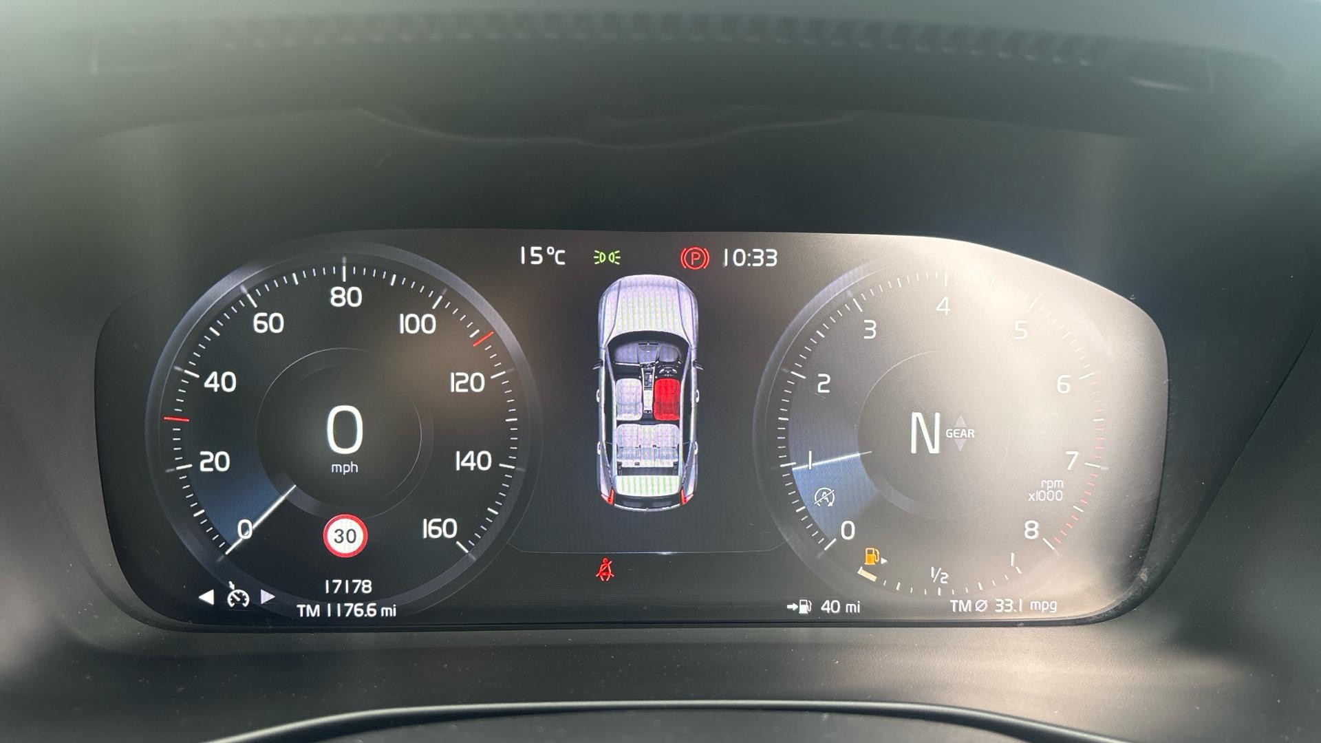 Volvo XC40 Image 11