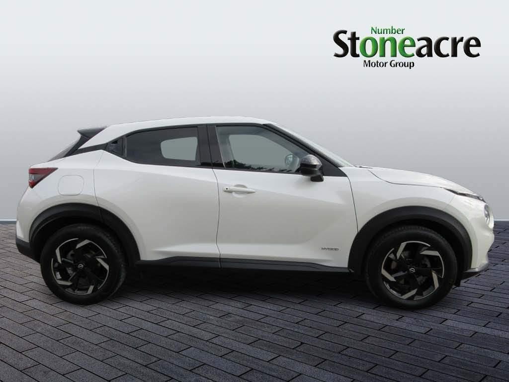 Nissan Juke Image 2