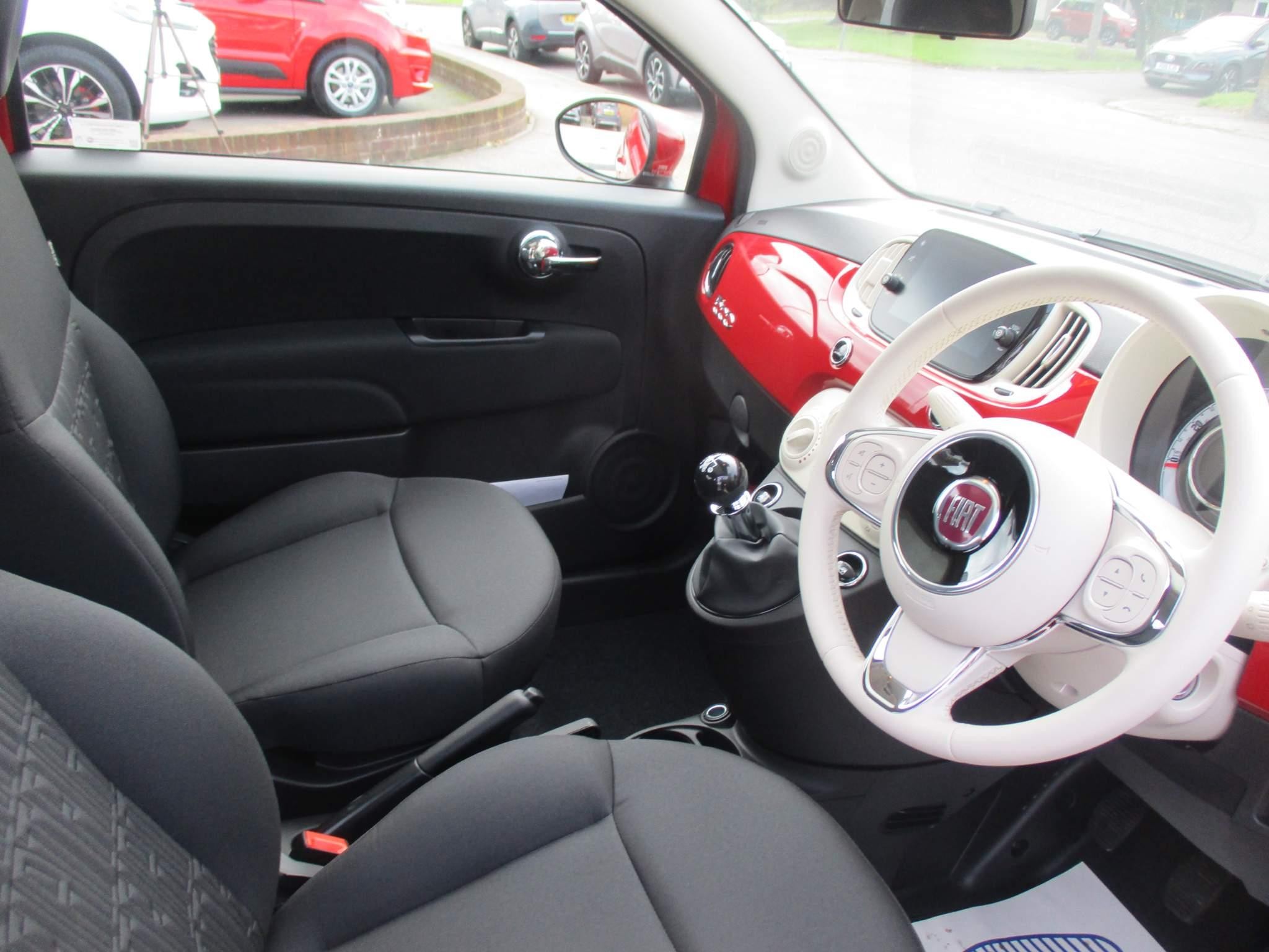 Fiat 500 Hybrid Image 11