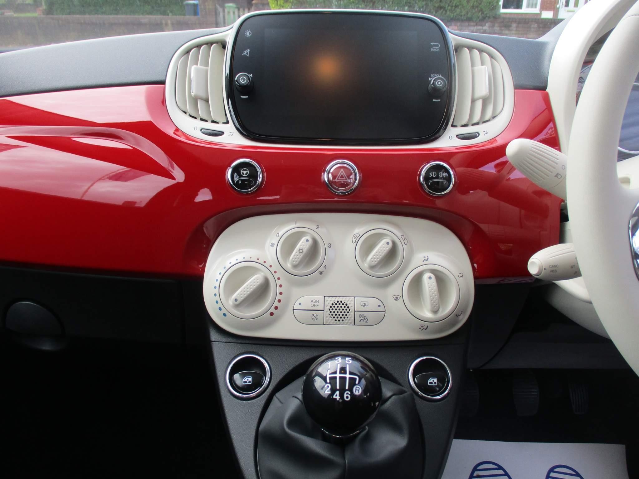 Fiat 500 Hybrid Image 14