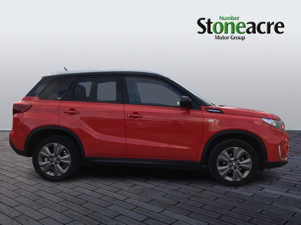 Suzuki Vitara Image 5