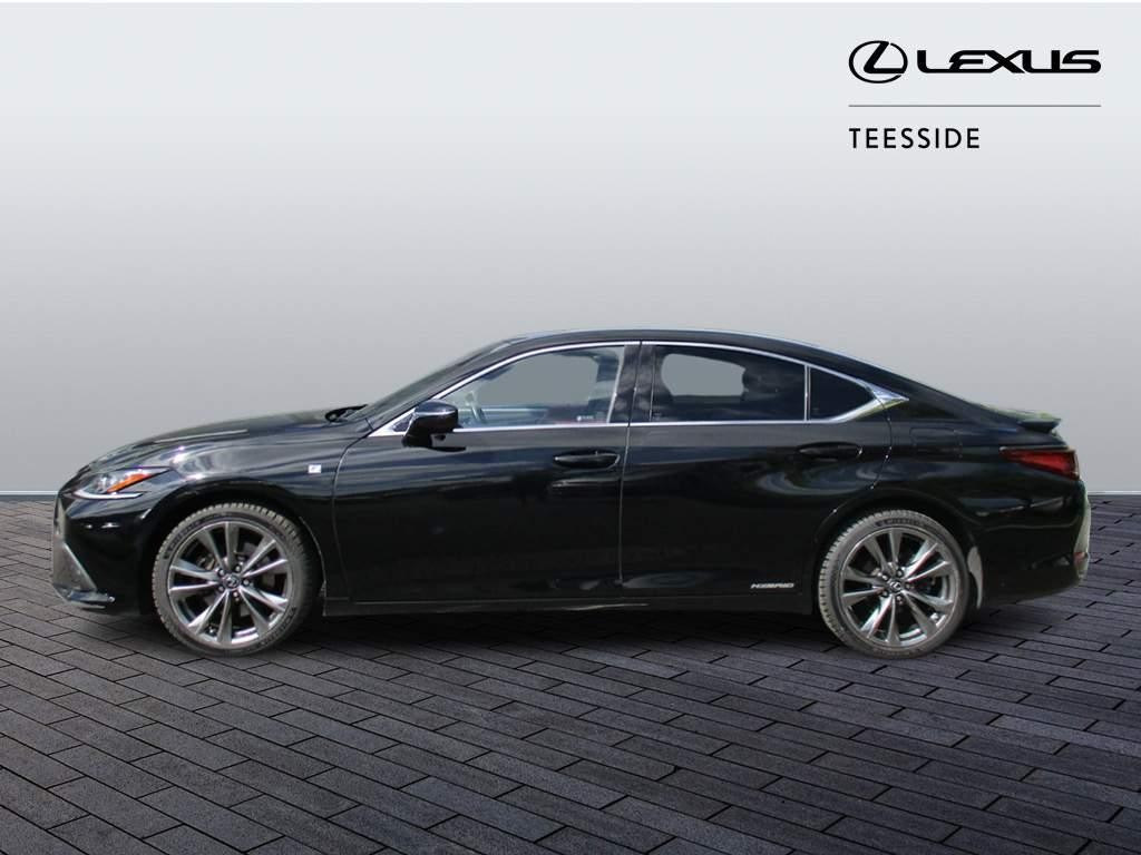 Lexus ES Self-Charging Hybrid Image 8