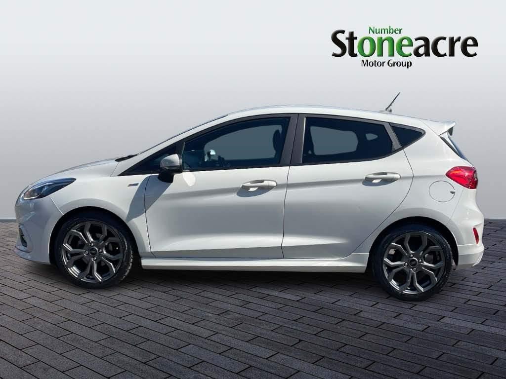 Ford Fiesta Image 6