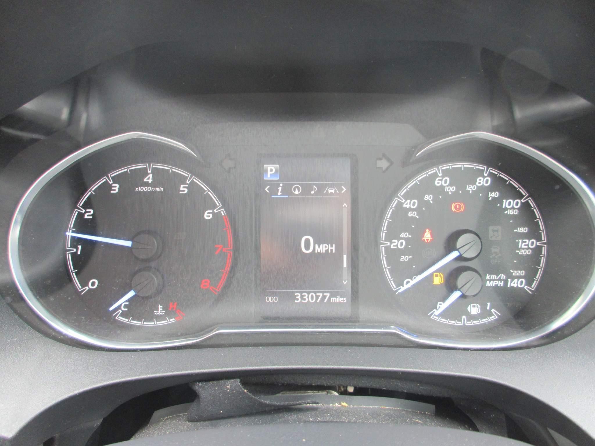 Toyota Yaris Image 14