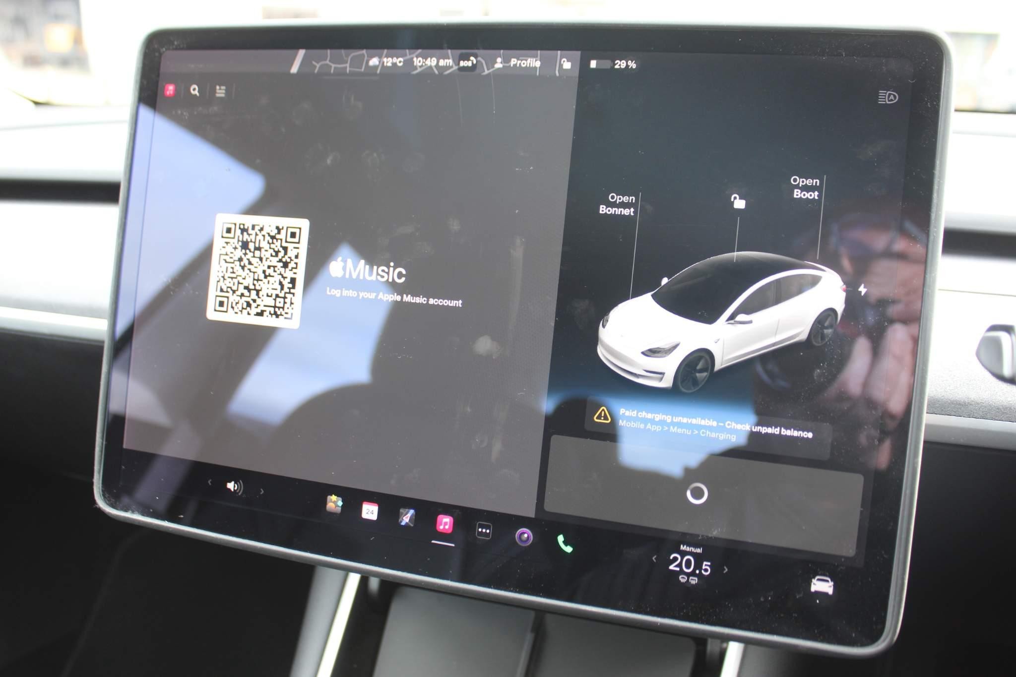 Tesla Model 3 Image 19