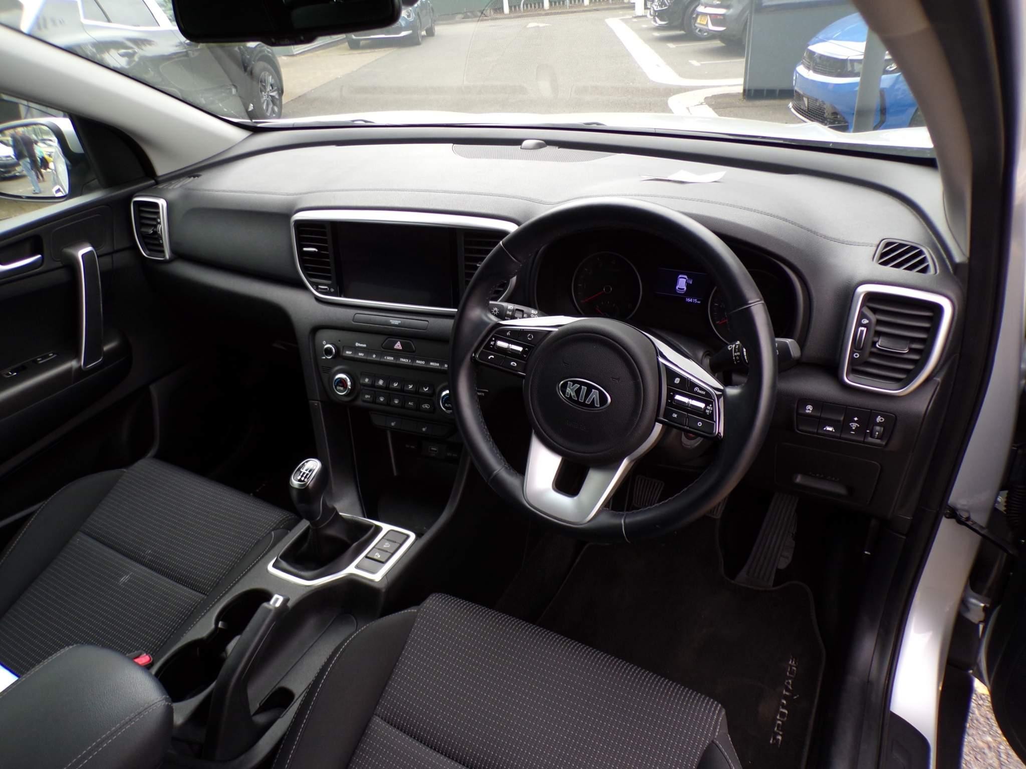 Kia Sportage Image 11