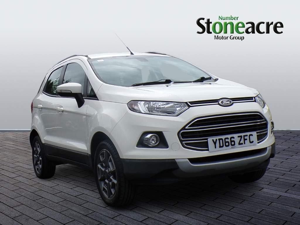 Ford EcoSport Image 1