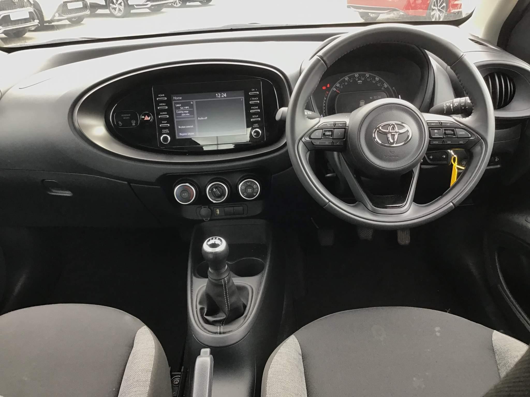 Toyota Aygo X Image 14