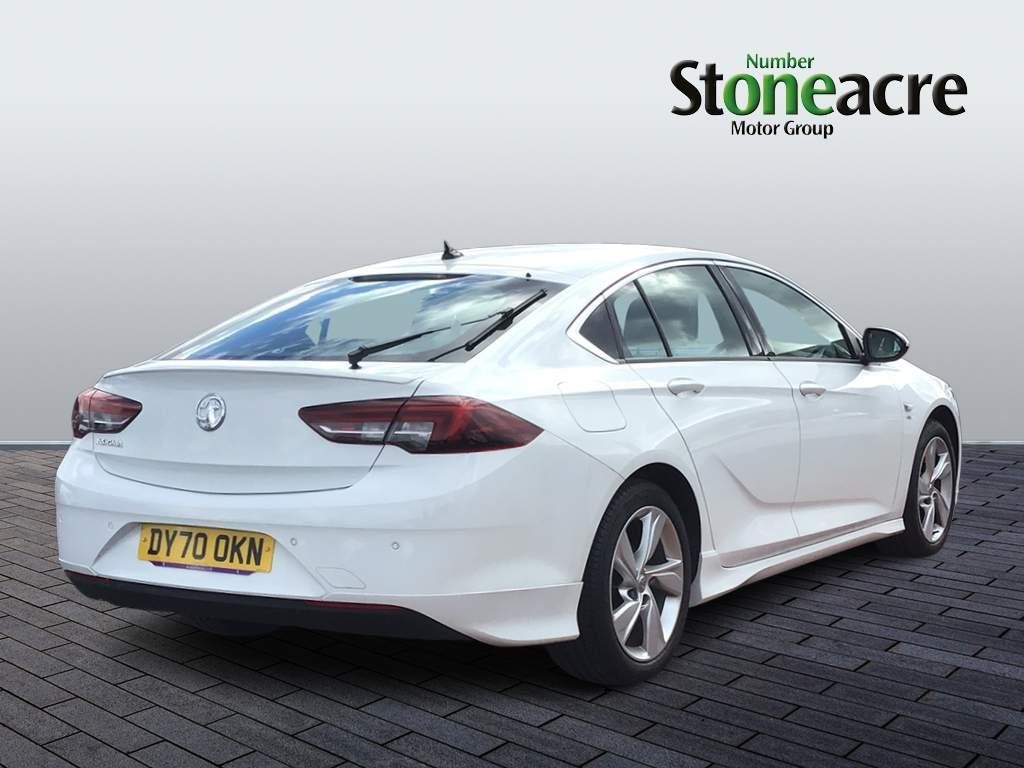 Vauxhall Insignia Image 3