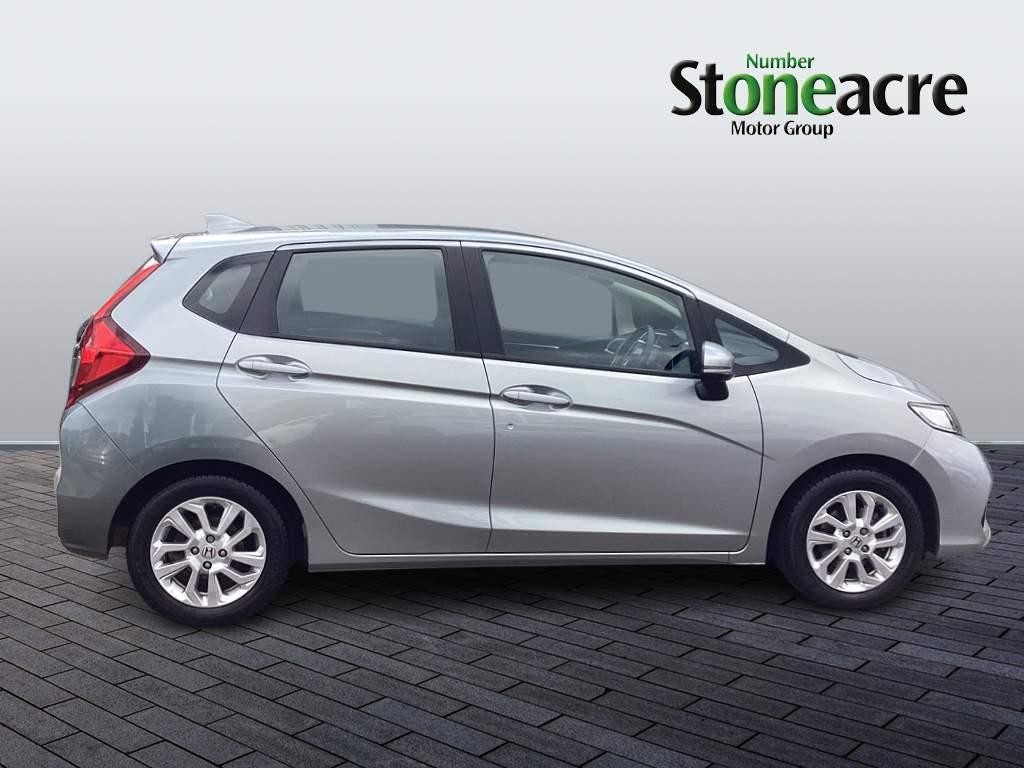 Honda Jazz Image 2