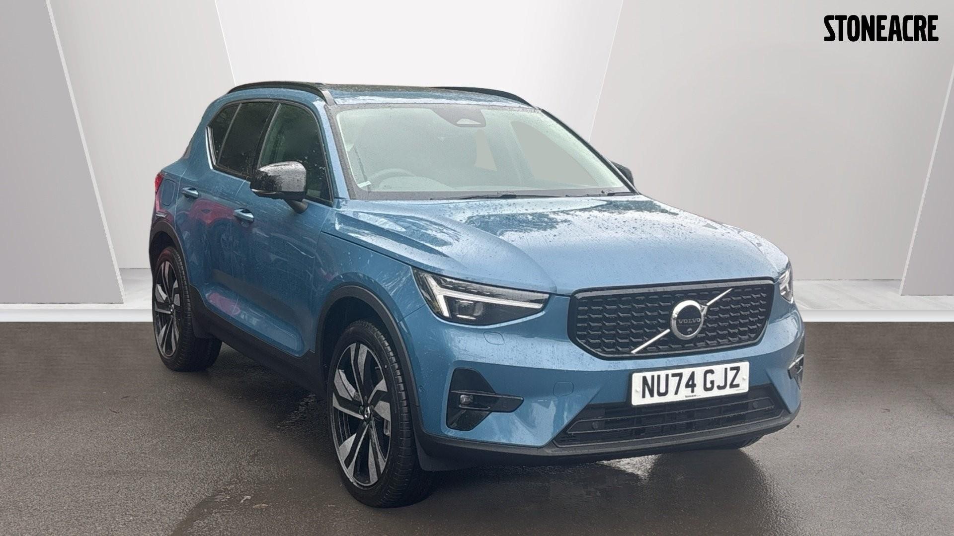 Volvo XC40 Image 1