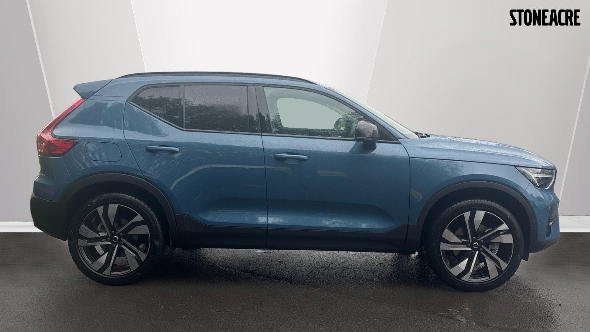 Volvo XC40 Image 3