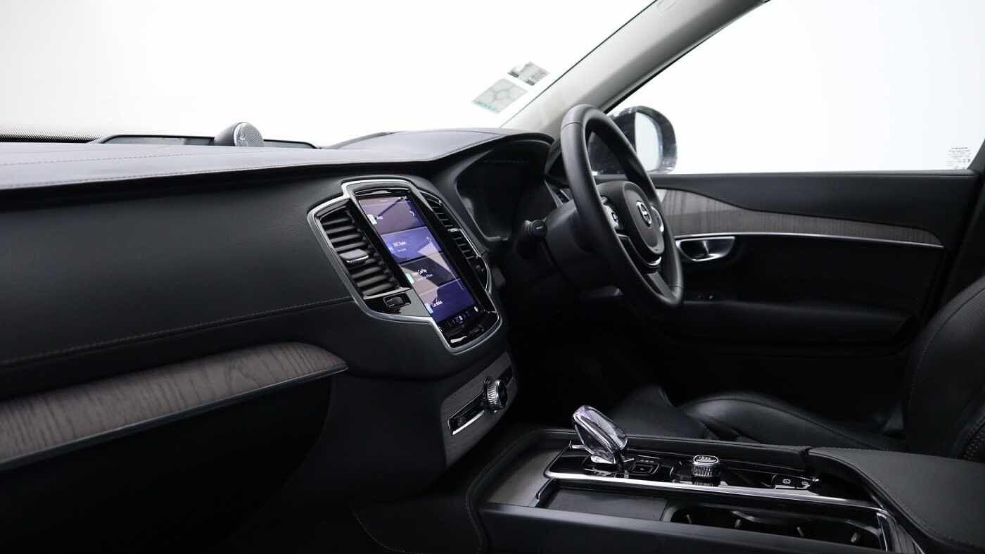 Volvo XC90 Image 6