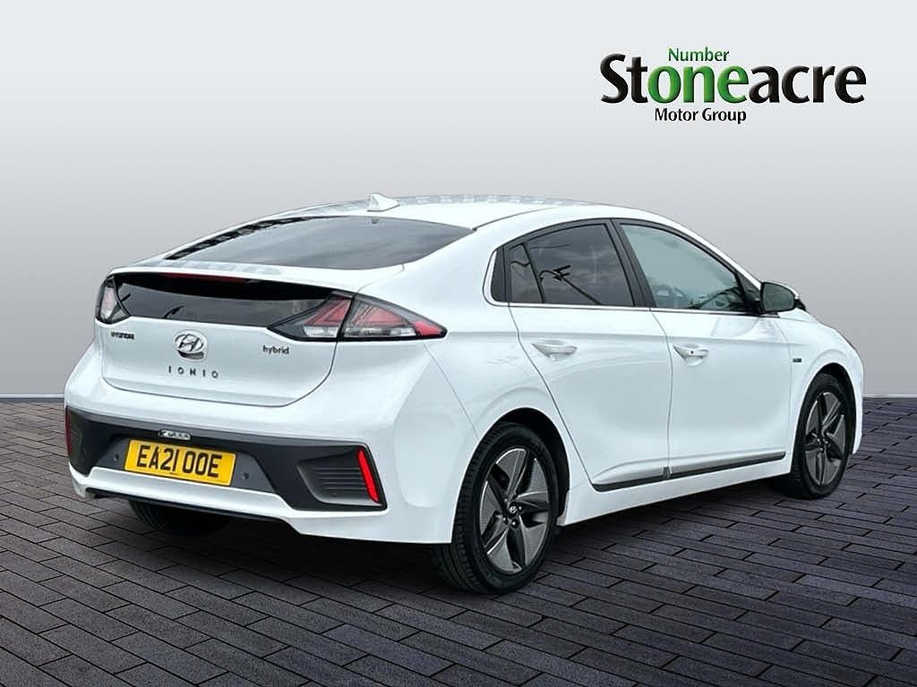 Hyundai IONIQ Image 3