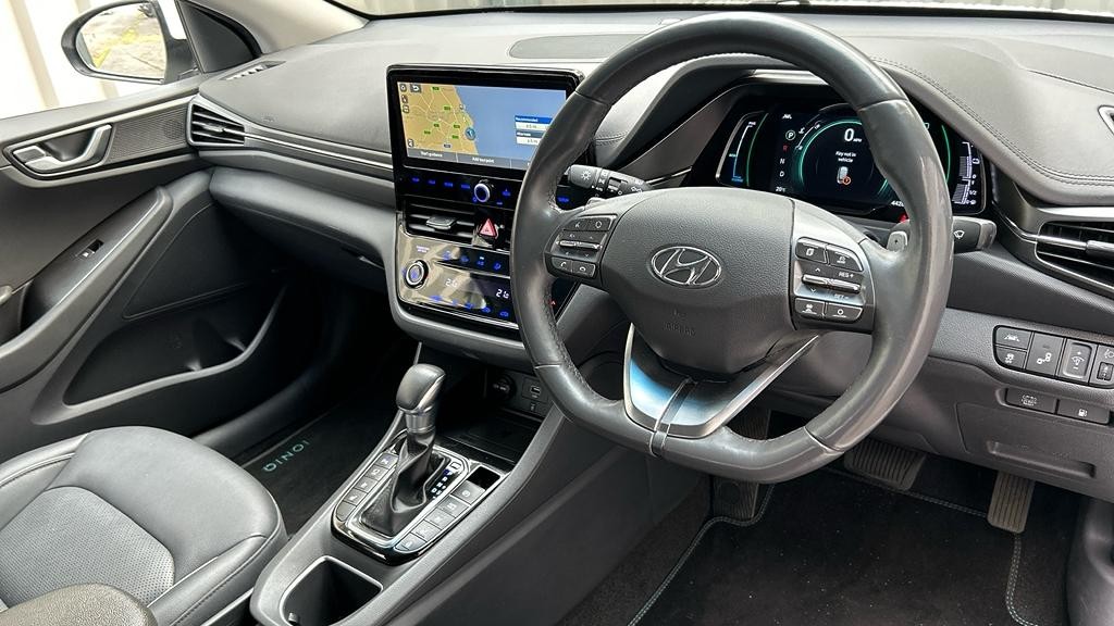 Hyundai IONIQ Image 10