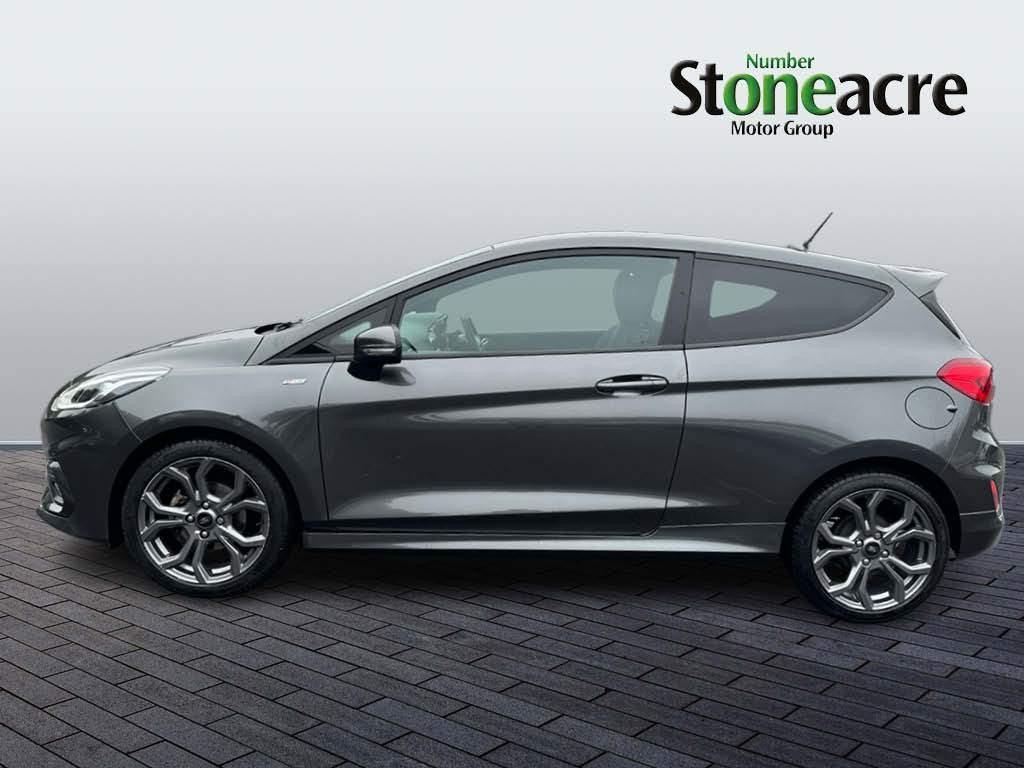 Ford Fiesta Image 6