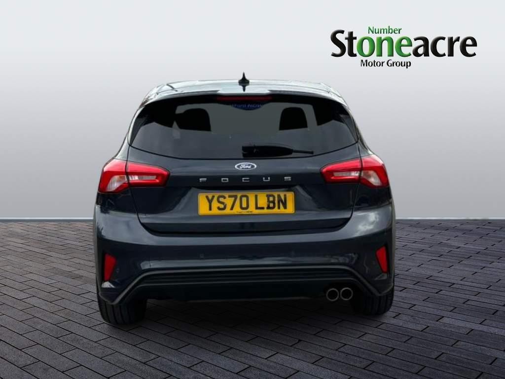 Ford Focus Image 4