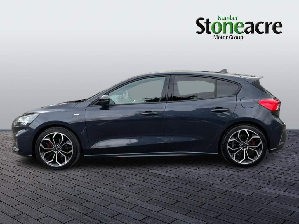 Ford Focus Image 6