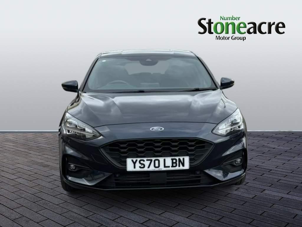 Ford Focus Image 8