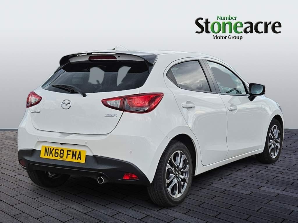 Mazda Mazda2 Image 3