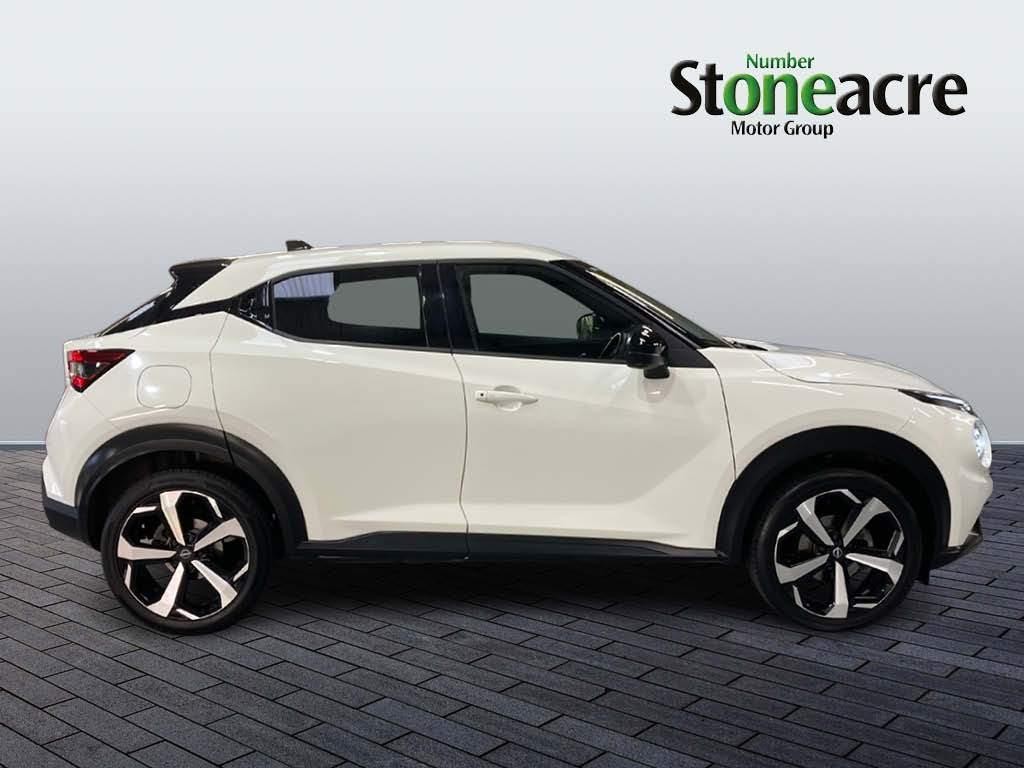 Nissan Juke Image 2